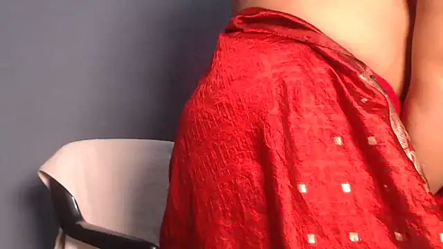 Snapshot of naughtyboobs38dd chatting on March 3, 2025, 1:38 am naughtyboobs38dd online show from March 3, 2025, 1:38 am