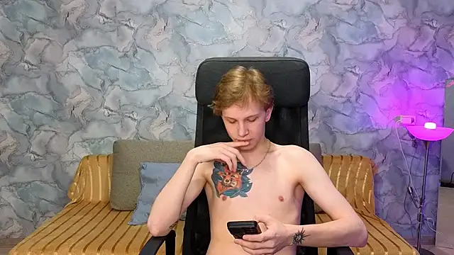 Snapshot of arlekincrop chatting on February 5, 2026, 12:12 pm arlekincrop online show from February 5, 2026, 12:12 pm