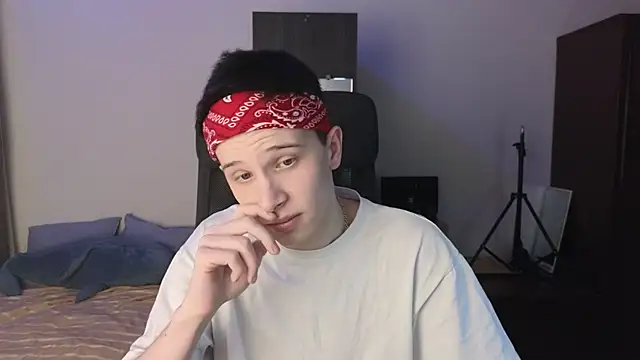 Snapshot of arlekincrop chatting on March 10, 2026, 6:23 pm arlekincrop online show from March 10, 2026, 6:23 pm