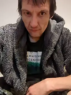 maciej online show from December 5, 2024, 12:25 am