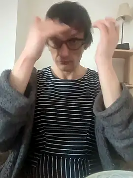 maciej online show from February 3, 2025, 9:52 am