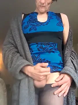 maciej online show from October 16, 2025, 9:17 am