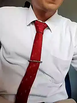 Snapshot of Business_dickkk chatting on December 2, 2024, 7:33 pm Business dickkk online show from December 2, 2024, 7:33 pm