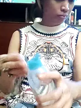 QueenSoreal online show from February 1, 2026, 2:48 pm