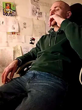 verylargecock online show from December 3, 2025, 9:31 am