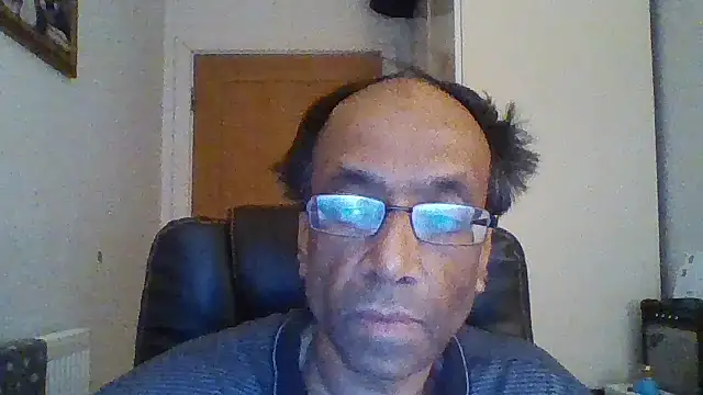 Snapshot of rauncher1 chatting on November 28, 2025, 10:04 am rauncher1 online show from November 28, 2025, 10:04 am