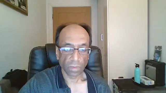 Snapshot of rauncher1 chatting on February 21, 2026, 1:46 pm rauncher1 online show from February 21, 2026, 1:46 pm