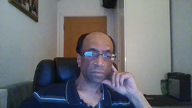 Snapshot of rauncher1 chatting on February 20, 2025, 3:30 pm rauncher1 online show from February 20, 2025, 3:30 pm