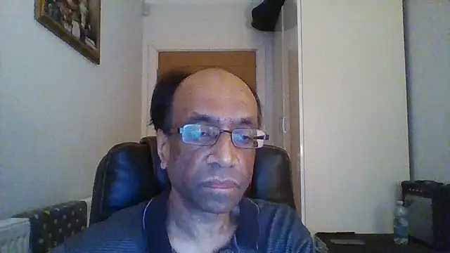 Snapshot of rauncher1 chatting on February 4, 2025, 9:17 am rauncher1 online show from February 4, 2025, 9:17 am