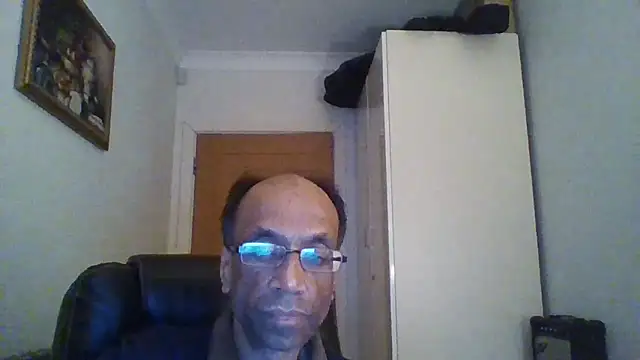Snapshot of rauncher1 chatting on September 28, 2025, 10:50 pm rauncher1 online show from September 28, 2025, 10:50 pm