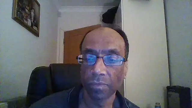 Snapshot of rauncher1 chatting on March 16, 2025, 11:48 pm rauncher1 online show from March 16, 2025, 11:48 pm