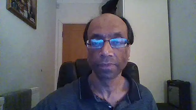 Snapshot of rauncher1 chatting on February 19, 2025, 12:46 am rauncher1 online show from February 19, 2025, 12:46 am