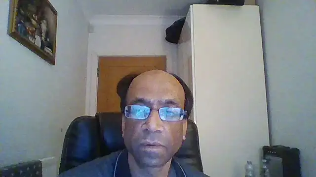 Snapshot of rauncher1 chatting on January 17, 2025, 11:17 am rauncher1 online show from January 17, 2025, 11:17 am