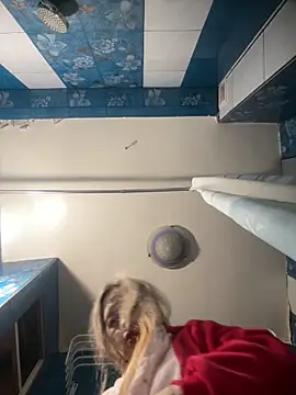 Susanel online show from October 1, 2025, 11:14 am