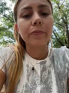 Snapshot of Brittanyrosexx chatting on February 14, 2025, 8:26 pm Brittanyrosexx online show from February 14, 2025, 8:26 pm