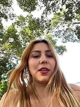 Snapshot of Brittanyrosexx chatting on October 8, 2025, 9:04 pm Brittanyrosexx online show from October 8, 2025, 9:04 pm