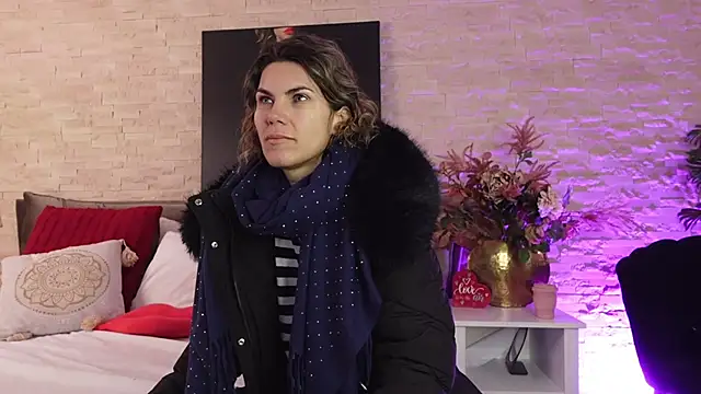 FeliciaKrige online show from February 19, 2026, 8:28 pm