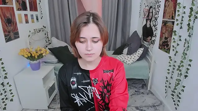 Alexa Lexi  online show from March 11, 2025, 1:34 pm