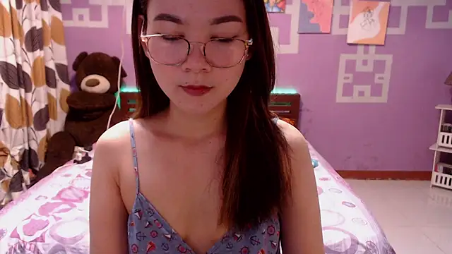 Snapshot of Sweety_Aria chatting on October 19, 2025, 8:06 am Sweety Aria online show from October 19, 2025, 8:06 am