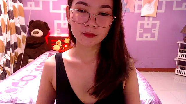 Snapshot of Sweety_Aria chatting on October 16, 2025, 5:49 am Sweety Aria online show from October 16, 2025, 5:49 am