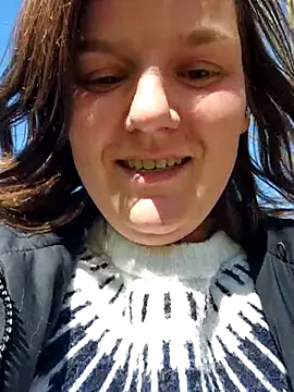 Snapshot of Cutegirlforyou chatting on March 18, 2025, 11:44 am Cutegirlforyou online show from March 18, 2025, 11:44 am