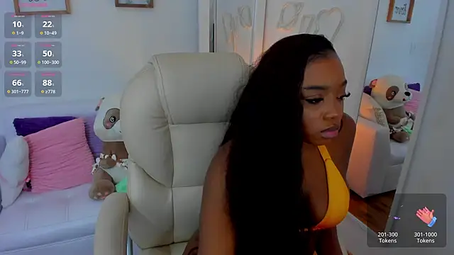 zobe love online show from March 8, 2025, 3:17 am