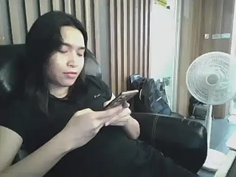 sara kimoo online show from March 15, 2025, 9:38 pm