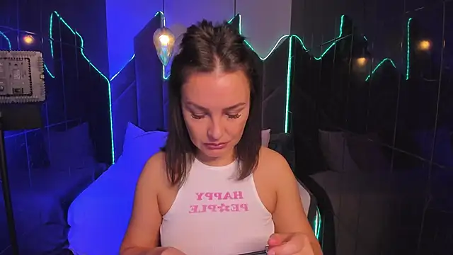 MilenaMellow online show from September 30, 2025, 8:48 pm