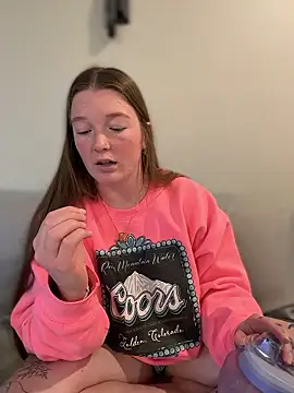 PussiesnCream  online show from January 5, 2026, 5:27 pm