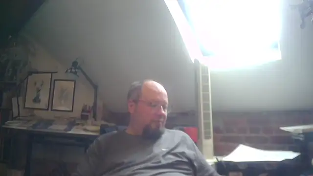 Bigreg001 online show from November 23, 2025, 12:37 pm