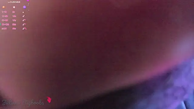 Juliana bigboobs online show from November 2, 2025, 7:13 am