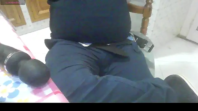 polloiw online show from January 9, 2026, 10:06 pm