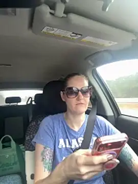 lolabunny9 online show from February 27, 2026, 4:51 pm