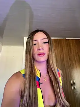 Snapshot of bunny_bicht chatting on June 24, 2026, 9:23 pm bunny bicht online show from June 24, 2026, 9:23 pm