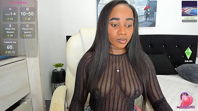 cristaaalclocks1 online show from February 22, 2026, 1:46 pm