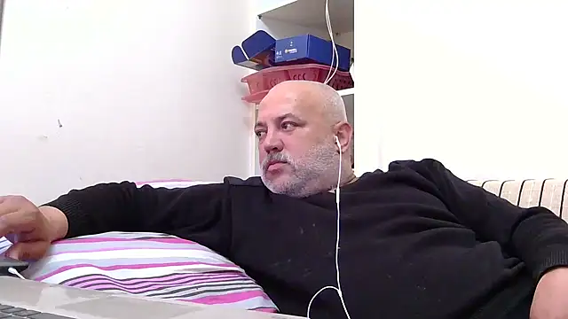husoizmir online show from May 12, 2026, 12:44 pm
