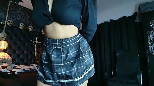 AlexHoe  online show from March 23, 2026, 6:30 pm