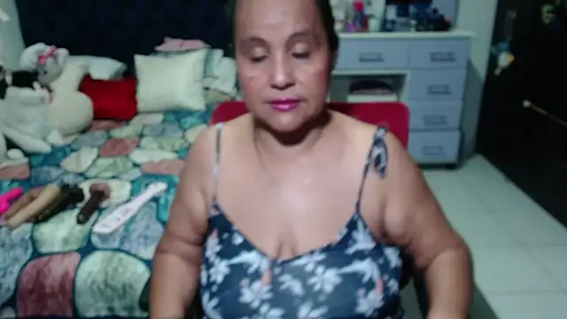 pervert mommy  online show from November 1, 2025, 12:21 pm