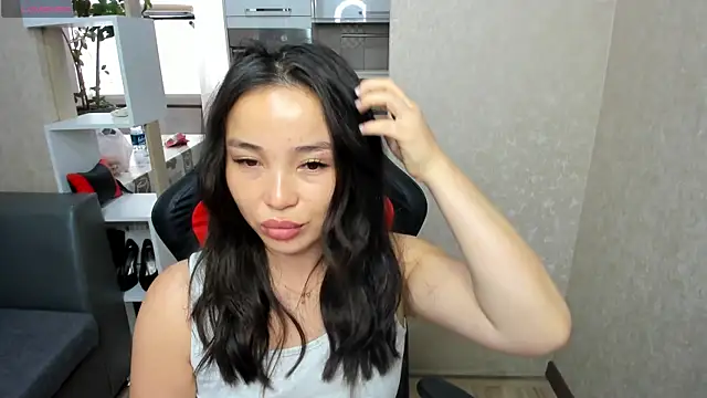 AyaMoon online show from September 16, 2025, 5:19 am