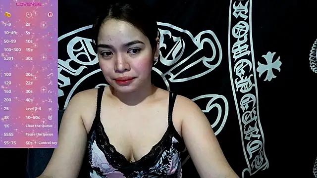  preciousmoira  online show from June 18, 2026, 1:04 am