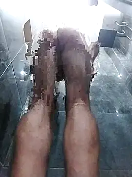 Snapshot of Bigutt73 chatting on February 22, 2025, 3:14 pm Bigutt73 online show from February 22, 2025, 3:14 pm