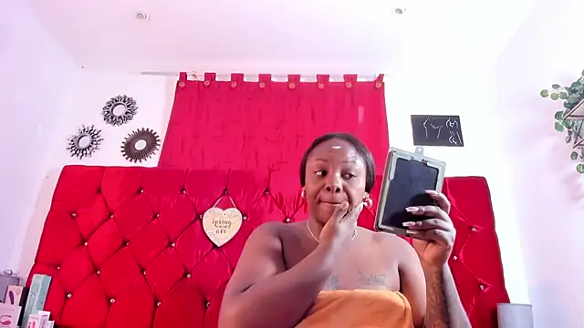 harleyevaans online show from October 7, 2025, 12:28 pm