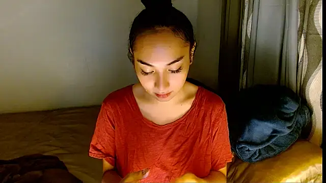 SweetLilly 18 online show from March 3, 2026, 3:02 am