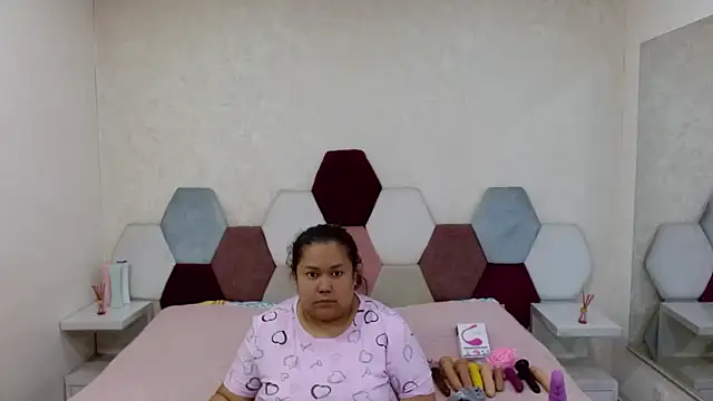 Snapshot of angel_blue chatting on January 17, 2026, 3:48 pm angel blue online show from January 17, 2026, 3:48 pm