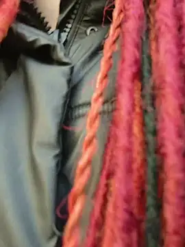 Frost foxy online show from October 25, 2025, 1:49 am