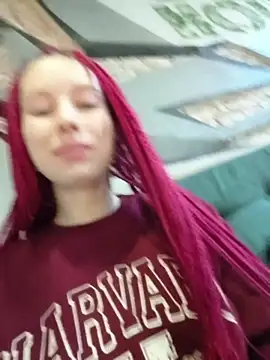 Snapshot of Frost_foxy chatting on December 18, 2025, 2:49 am Frost foxy online show from December 18, 2025, 2:49 am