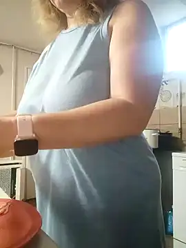 Elza01 online show from October 6, 2025, 5:30 am