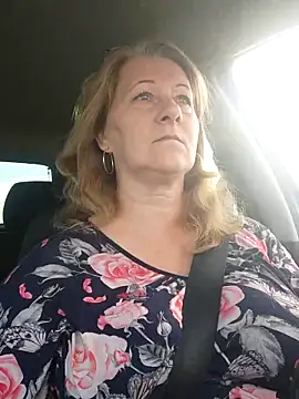 Elza01 online show from September 19, 2025, 5:55 am