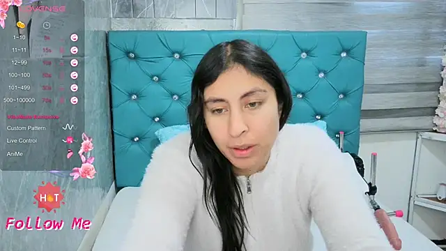 MAARYMOON online show from June 30, 2026, 11:21 am