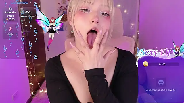 KuroChan420 online show from January 18, 2026, 12:03 am